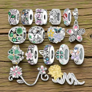 Pendente Charm Flor em Prata 925